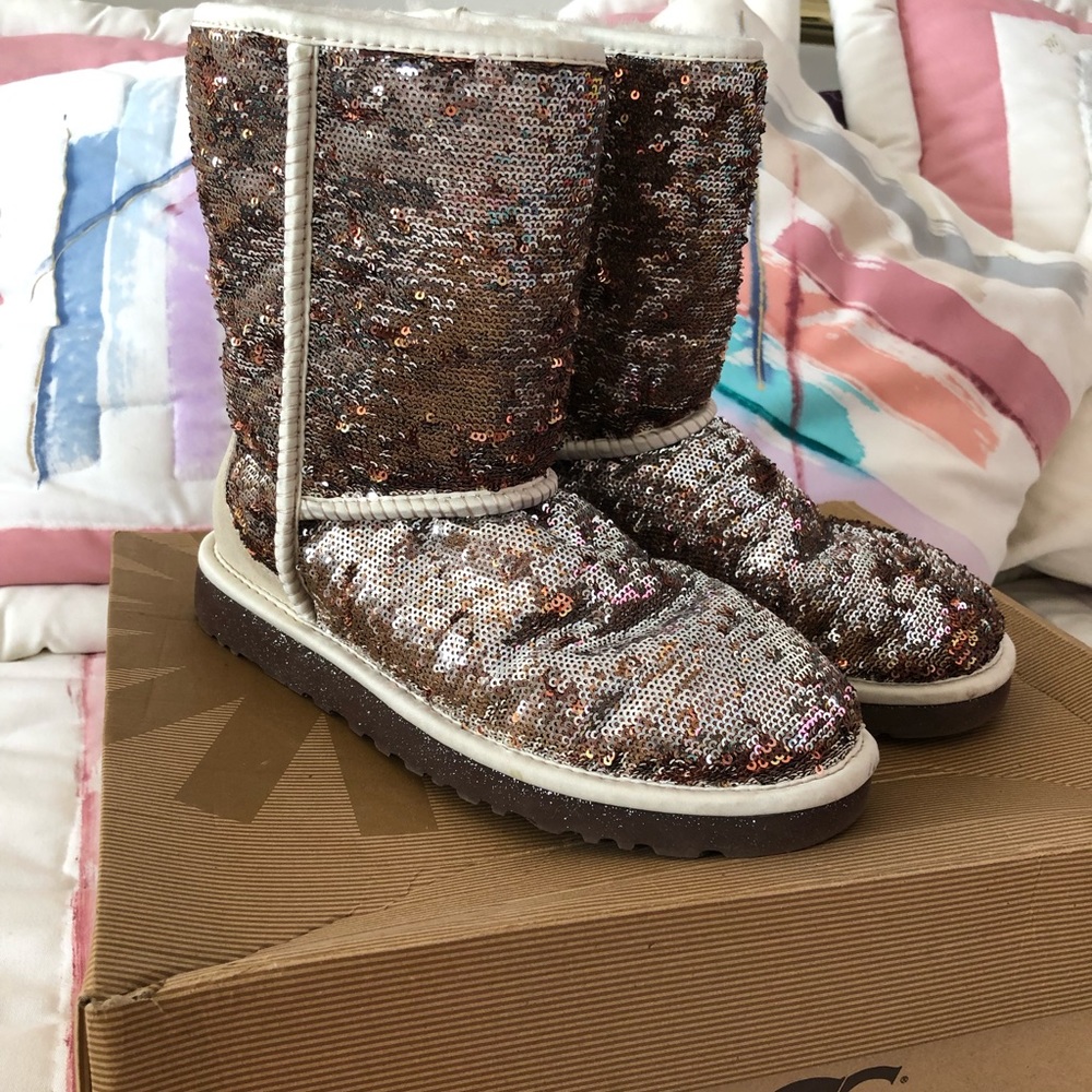 Sparkly Uggs Size 8
